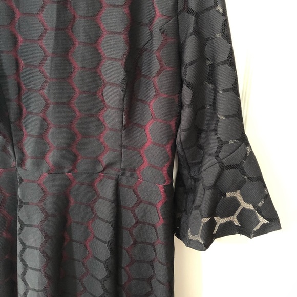 Luxology Fit & Flare Red Dress w/Black Overlay & Bell Sleeves - Picture 5 of 10